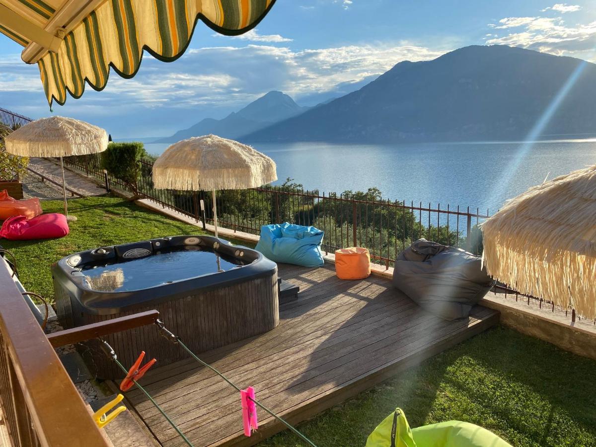 Appartamenti Iride Brenzone sul Garda Luaran gambar
