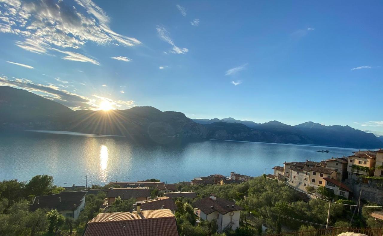 Appartamenti Iride Brenzone sul Garda Luaran gambar