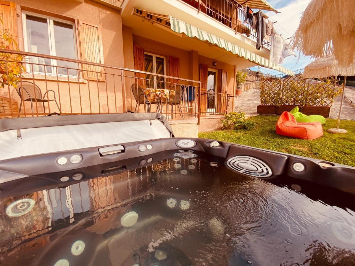 Appartamenti Iride Brenzone sul Garda Luaran gambar