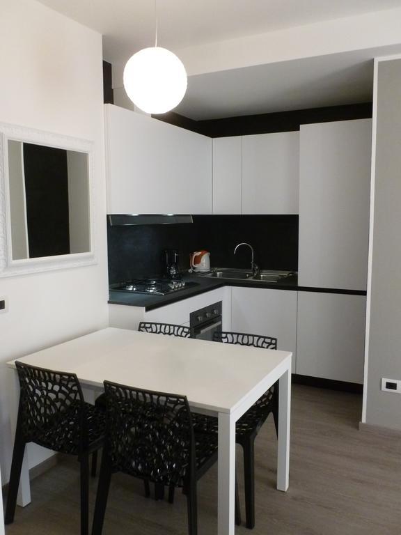Appartamenti Iride Brenzone sul Garda Luaran gambar