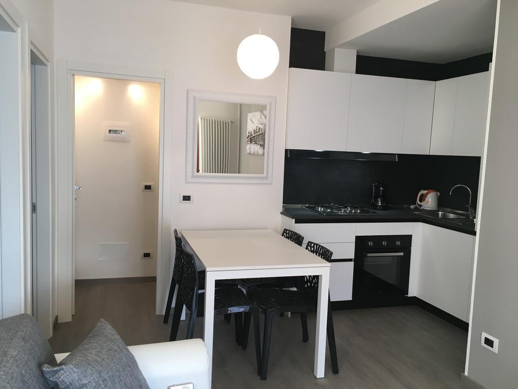Appartamenti Iride Brenzone sul Garda Luaran gambar