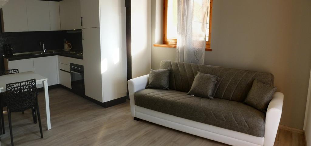 Appartamenti Iride Brenzone sul Garda Luaran gambar