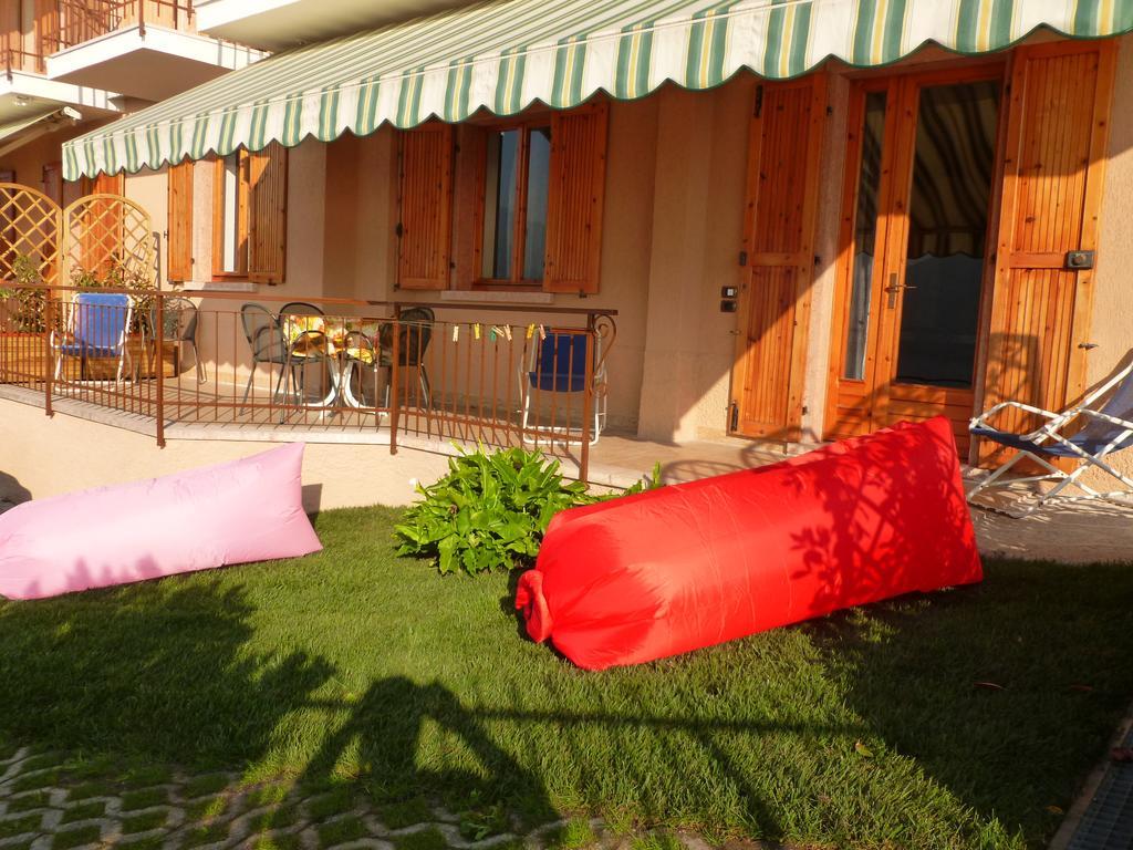 Appartamenti Iride Brenzone sul Garda Luaran gambar